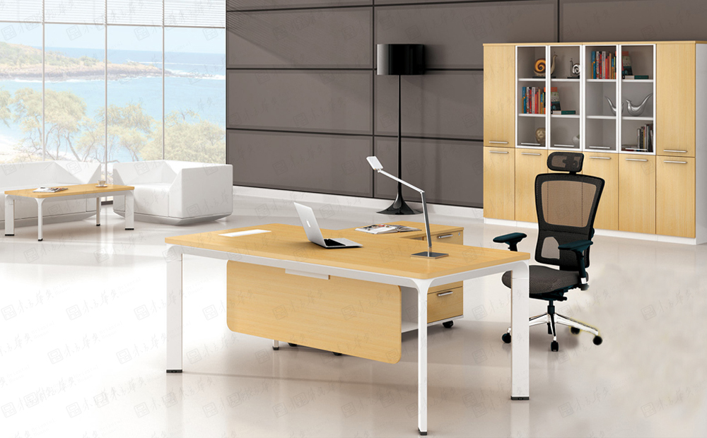 �k���_|�r�д���_|�k���Ҿ�|Thomas|�F�����s�OӋ�ϰ��k����������_���ϰ��������������������������� CG-Thomas