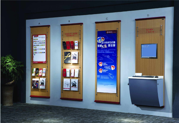 ���ڡ���Ժ�Ҿ�|�y�РI�I(y��)�d|�k���Ҿ�|�y��չʾ�� CG-CMB-F18