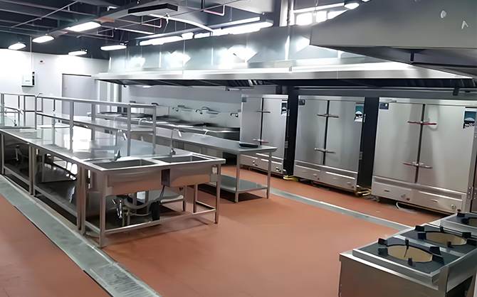 探索中央廚房的未來，離不開瑞能廚具的創新力量