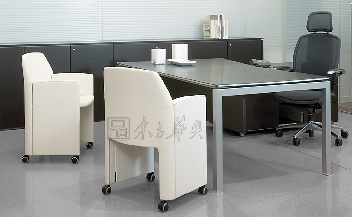 現(xiàn)代經(jīng)典休閑椅|布面休閑椅|辦公家具|休閑椅