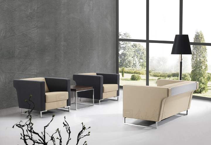 現(xiàn)代真皮沙發(fā)