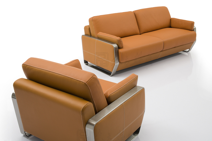 現(xiàn)代真皮沙發(fā)