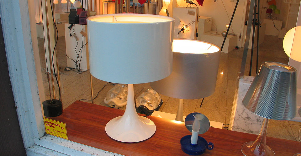 現代經典燈飾|臺燈|辦公家具|Flos Spun Light 臺燈