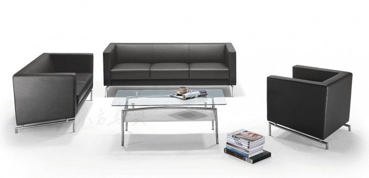 現(xiàn)代真皮沙發(fā)