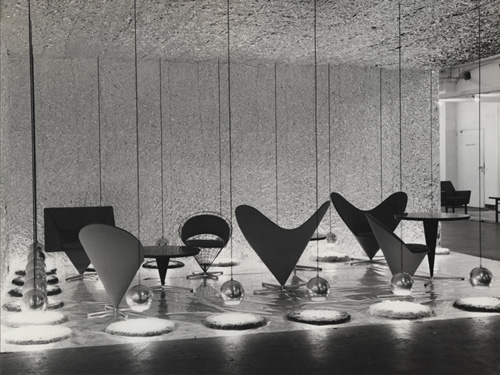 �F���������e��|�������e��|�k���Ҿ�|�����F����|���e��