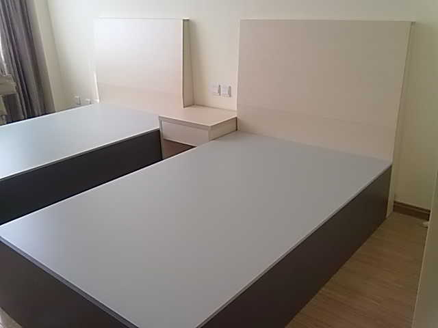 河南萬(wàn)眾集團(tuán)辦公家具工程案例展示