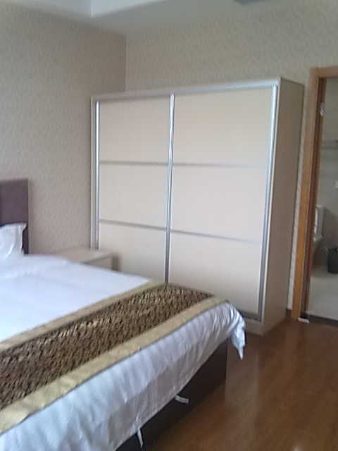 河南萬(wàn)眾集團(tuán)辦公家具工程案例展示