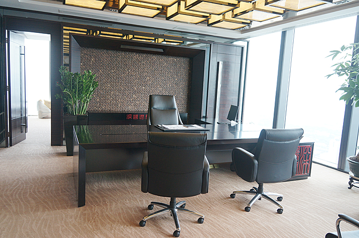 深鴻潤集團總經理辦公室